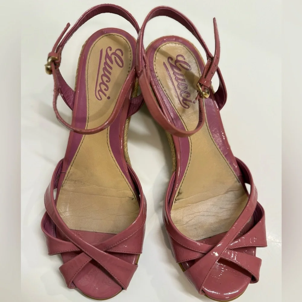 GUCCI Microguccissima Shine Low‎ Wedge Sandals, Size 6.5